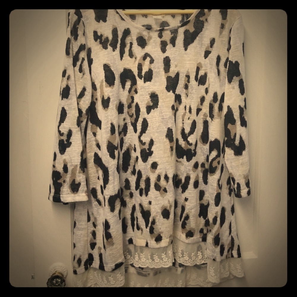 Westbound Tunic with Lace Bottom XL
